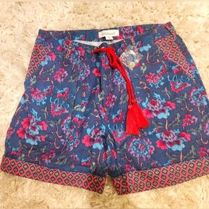 Sundance Floral Patterned Shorts - Blue and Red